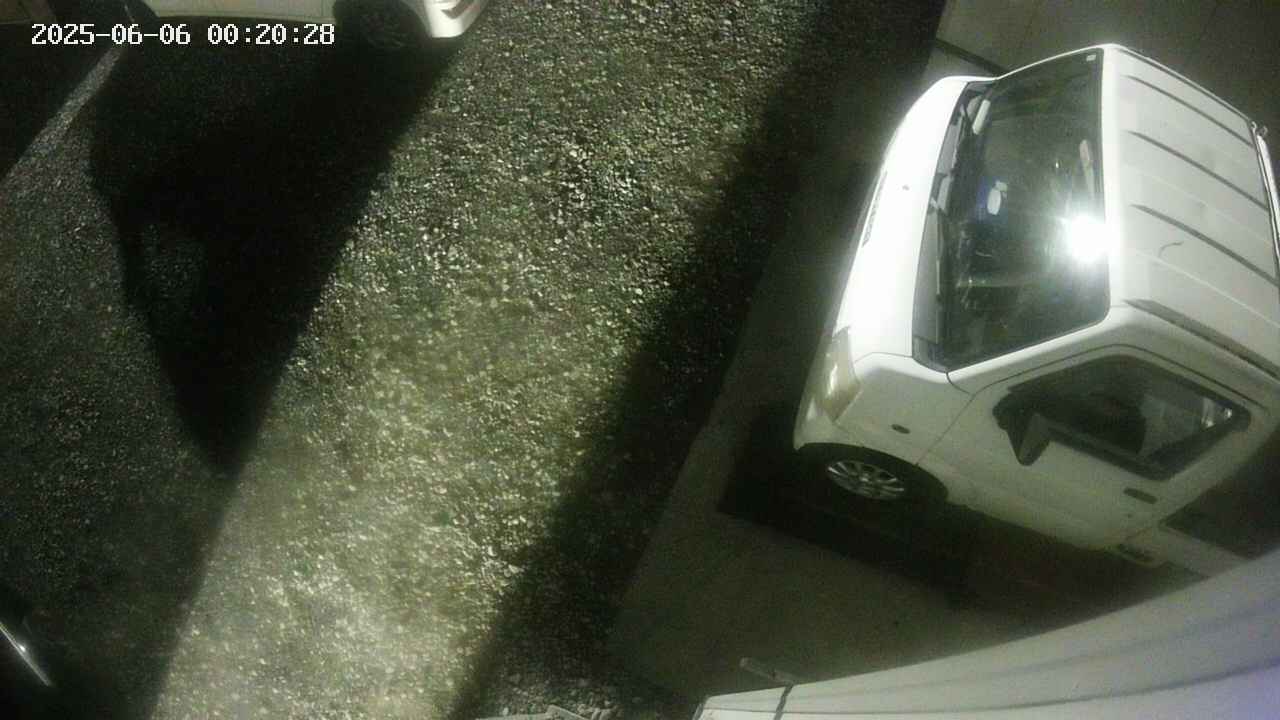 yotec3-20250606002028.jpg