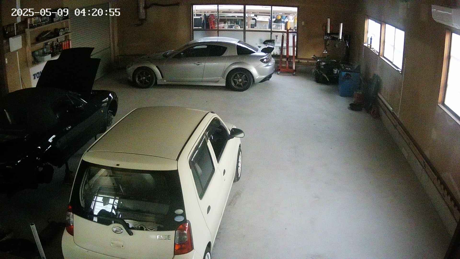 yotec5-20250509042056.jpg